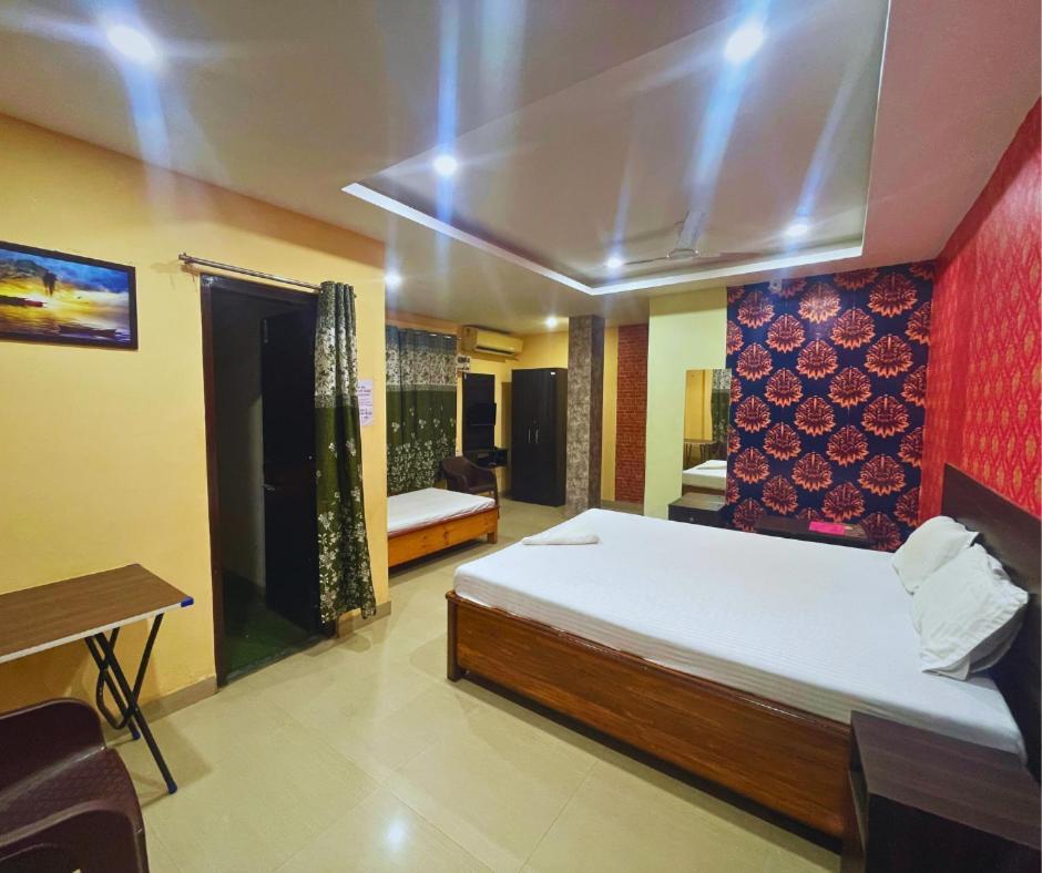 Hotel H K Residency Near Kalakshetra Guwahati Zewnętrze zdjęcie